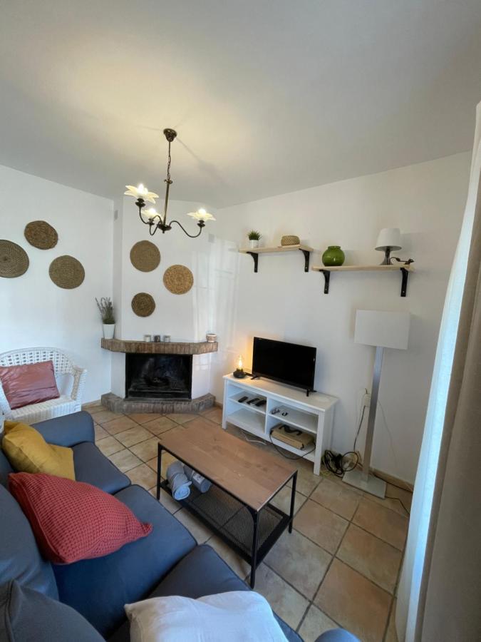 היגוורה דה לה סיירה Agradable Casa Rural Con Chimenea En Interior מראה חיצוני תמונה